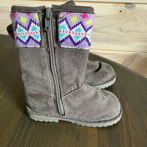 Toddler Girls Sweater Boots Gray cherokee Size 6